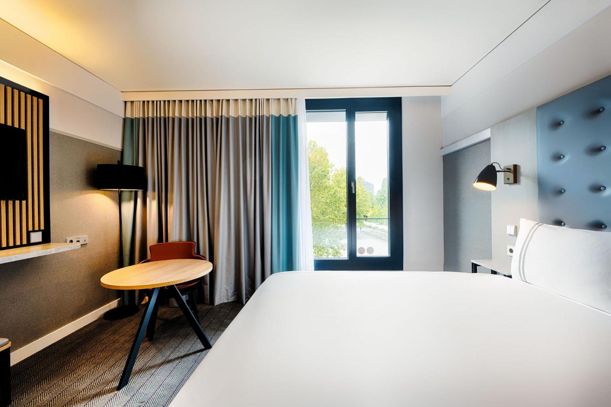 Premier Inn Heilbronn City Centre エクステリア 写真
