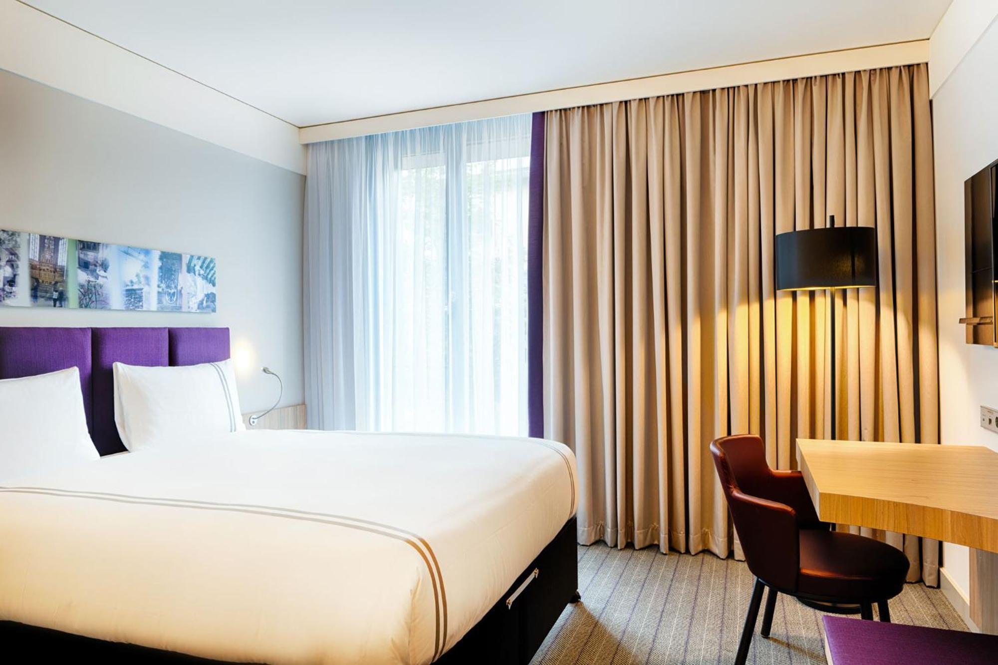 Premier Inn Heilbronn City Centre エクステリア 写真