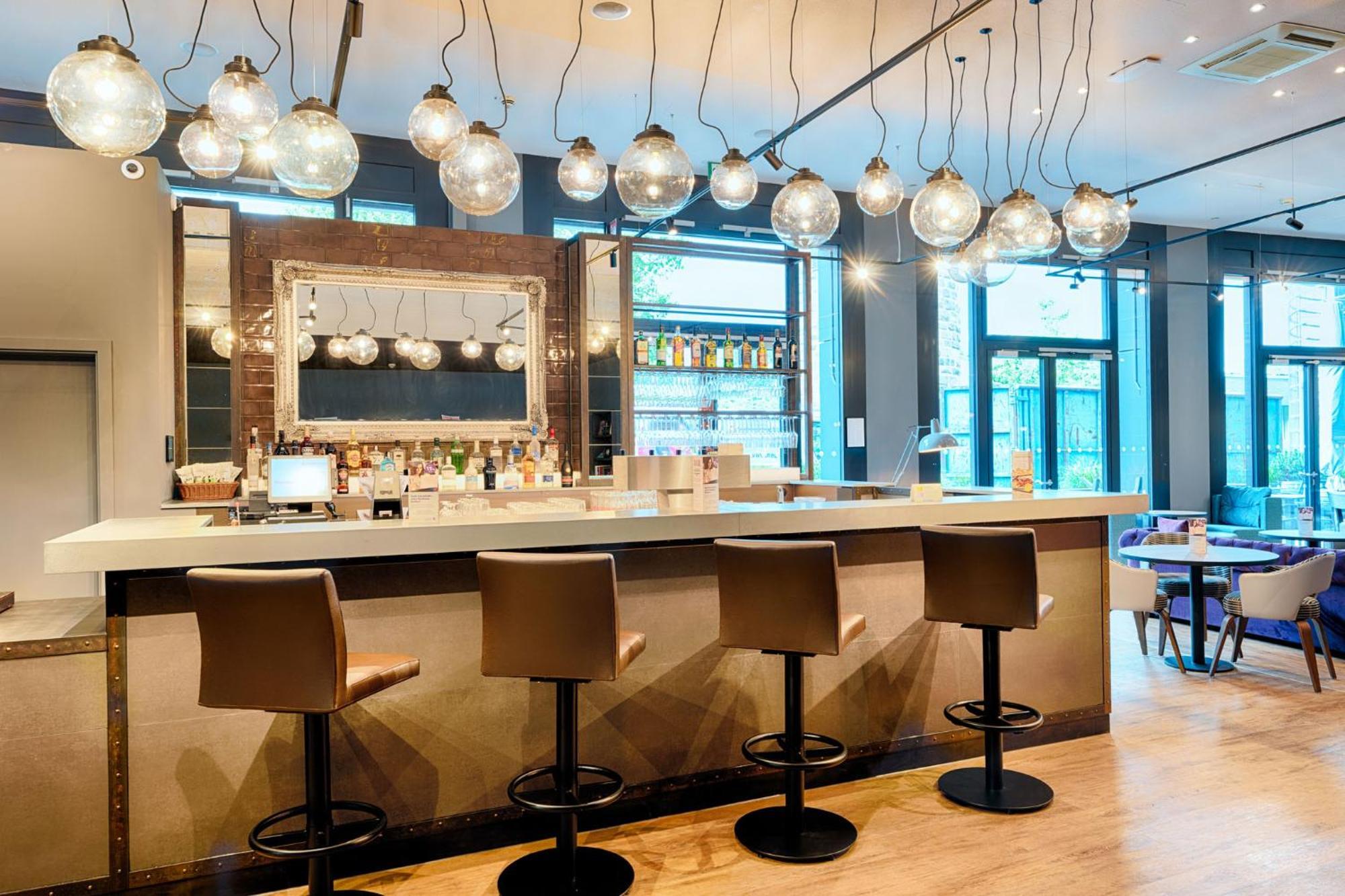 Premier Inn Heilbronn City Centre エクステリア 写真